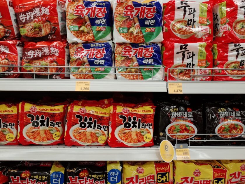 Japan Raises Interest Rate to 31-Year High: 5 Key Impacts on Economy and Markets